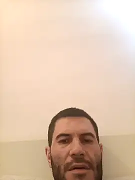 Snapshot of Gigolo4040 chatting on 01-08-25, 10:15 Gigolo4040 online show from 01-08-25, 10:15