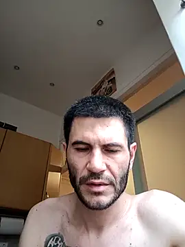 Snapshot of Gigolo4040 chatting on 01-09-25, 11:47 Gigolo4040 online show from 01-09-25, 11:47