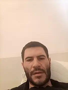 Snapshot of Gigolo4040 chatting on 01-17-25, 12:52 Gigolo4040 online show from 01-17-25, 12:52