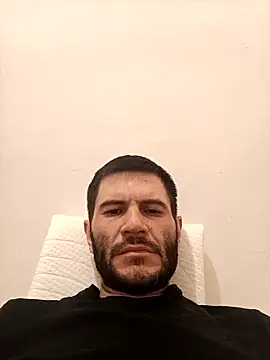 Snapshot of Gigolo4040 chatting on 01-18-25, 11:55 Gigolo4040 online show from 01-18-25, 11:55