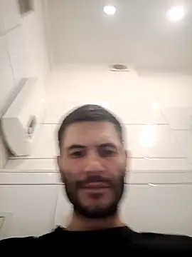 Snapshot of Gigolo4040 chatting on 01-19-25, 09:13 Gigolo4040 online show from 01-19-25, 09:13