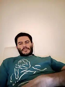 Snapshot of Gigolo4040 chatting on 01-26-25, 09:51 Gigolo4040 online show from 01-26-25, 09:51