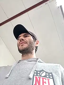 Snapshot of Gigolo4040 chatting on 03-12-25, 09:44 Gigolo4040 online show from 03-12-25, 09:44