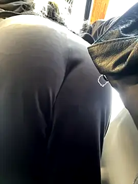 Snapshot of Milkyy_wway chatting on 10-10-25, 12:15 Milkyy wway online show from 10-10-25, 12:15