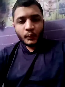 Snapshot of Naresh00766 chatting on 12-15-25, 07:34 Naresh00766 online show from 12-15-25, 07:34