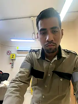 Snapshot of EnriquePersian197 chatting on 11-12-25, 12:16 EnriquePersian197 online show from 11-12-25, 12:16