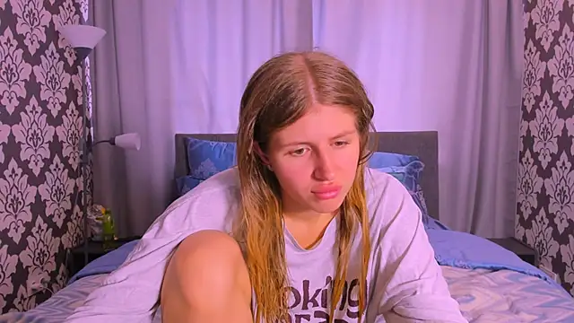 Snapshot of kirraa_ chatting on 09-10-25, 12:27 kirraa online show from 09-10-25, 12:27