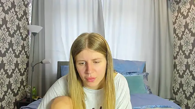 Snapshot of kirraa_ chatting on 09-16-25, 09:54 kirraa online show from 09-16-25, 09:54