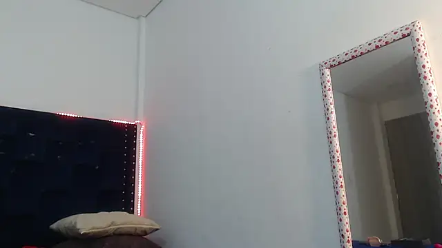 ARTEMIZA LOVE  online show from 02-12-25, 03:27