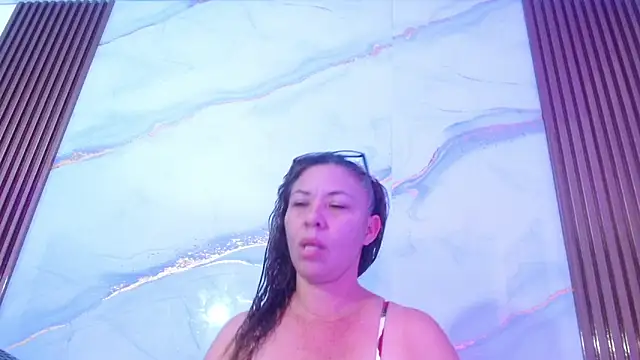 ARTEMIZA LOVE  online show from 09-22-25, 12:29