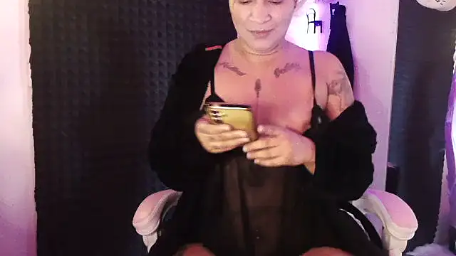 Jaylaloveofficial online show from 02-08-25, 10:29