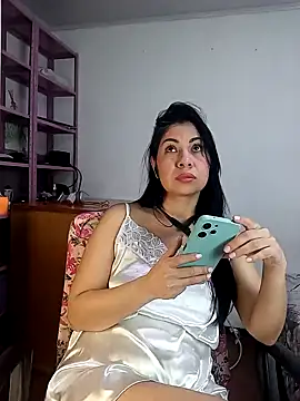 saralunabella online show from 01-16-25, 11:16