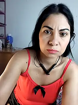 saralunabella online show from 01-22-25, 10:05