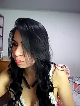 saralunabella online show from 02-02-25, 04:11