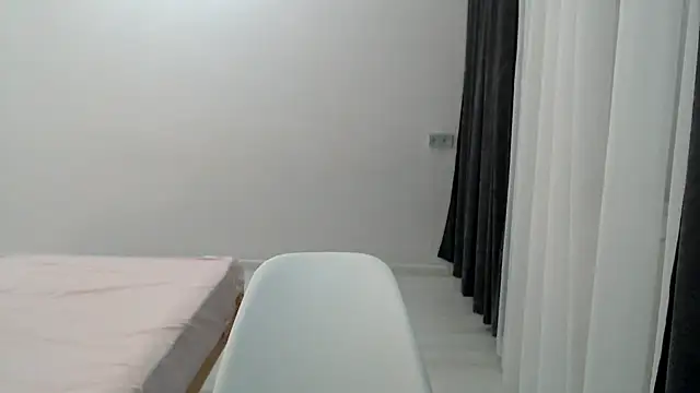 Snapshot of PolinaXXXJones chatting on 01-16-25, 03:46 PolinaXXXJones online show from 01-16-25, 03:46