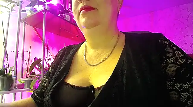  Sweet Woman online show from 01-09-25, 05:02