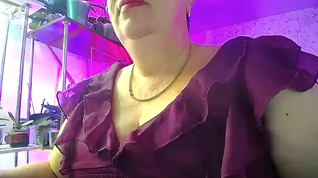  Sweet Woman online show from 09-18-25, 04:14