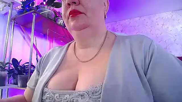  Sweet Woman online show from 02-21-26, 06:58