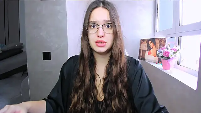 fancy bunny online show from 12-17-25, 06:19