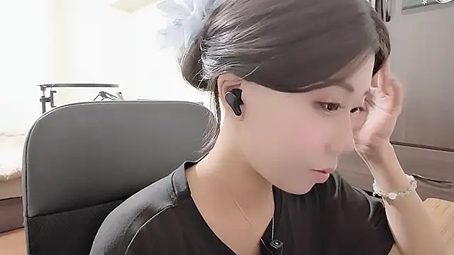 Fine-sand online show from 10-29-25, 01:24