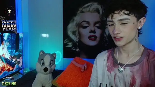 maxiy 001 online show from 01-04-25, 05:37