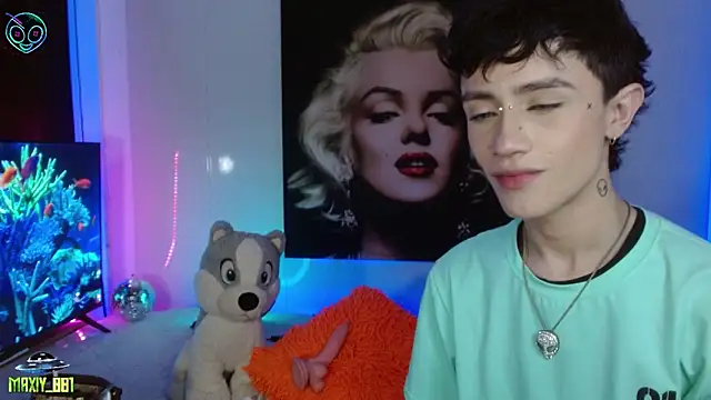 maxiy 001 online show from 03-07-25, 08:34