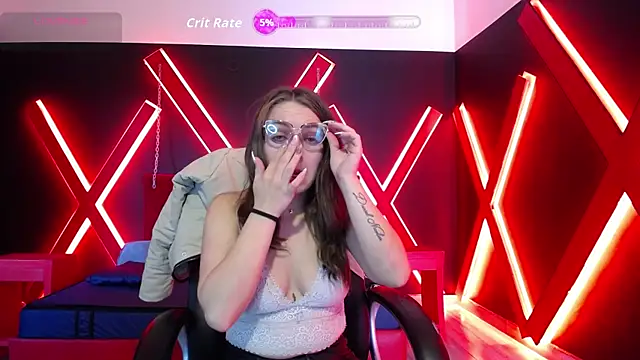 Snapshot of _isaabellaa chatting on 11-21-25, 04:27 isaabellaa online show from 11-21-25, 04:27