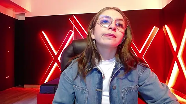 Snapshot of _isaabellaa chatting on 11-27-25, 04:53 isaabellaa online show from 11-27-25, 04:53