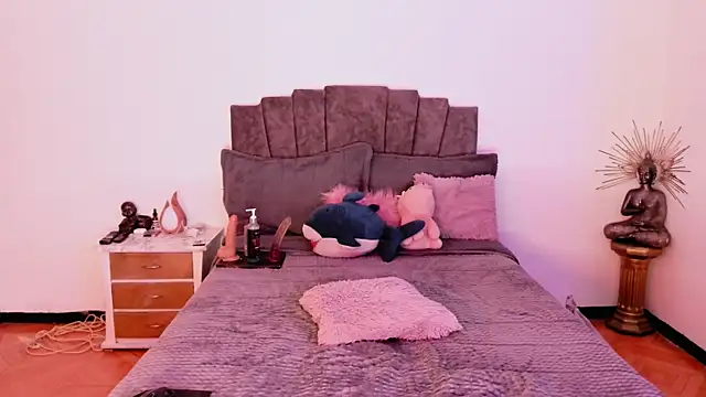 Snapshot of billiesimons2 chatting on 12-09-24, 07:07 billiesimons2 online show from 12-09-24, 07:07