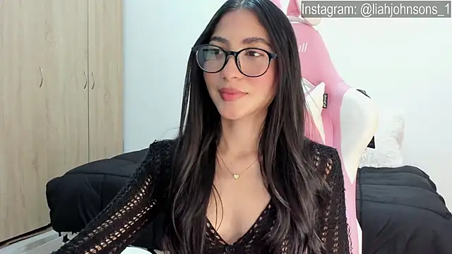 Snapshot of Sweetnaughtygirl_ chatting on 02-06-25, 04:10 Sweetnaughtygirl online show from 02-06-25, 04:10