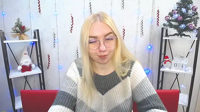 Snapshot of BeatriceFly chatting on 01-04-25, 12:38 BeatriceFly online show from 01-04-25, 12:38
