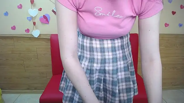 Snapshot of BeatriceFly chatting on 03-01-25, 12:45 BeatriceFly online show from 03-01-25, 12:45