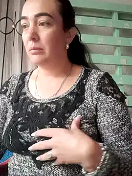Snapshot of skayhot_ chatting on 12-21-24, 01:21 skayhot online show from 12-21-24, 01:21