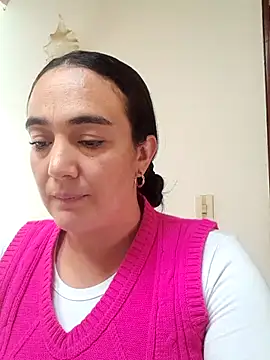 Snapshot of skayhot_ chatting on 11-07-25, 03:23 skayhot online show from 11-07-25, 03:23