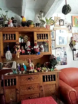 Snapshot of skayhot_ chatting on 12-17-25, 02:34 skayhot online show from 12-17-25, 02:34