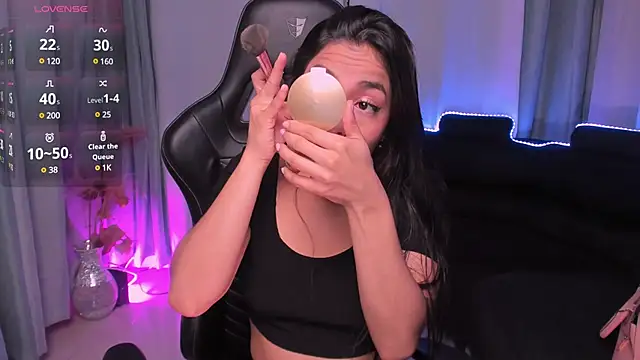 Mia Gothzx online show from 12-22-24, 11:54
