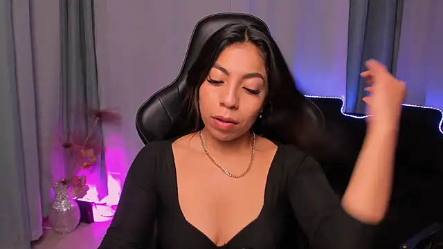 Mia Gothzx online show from 12-27-24, 03:37