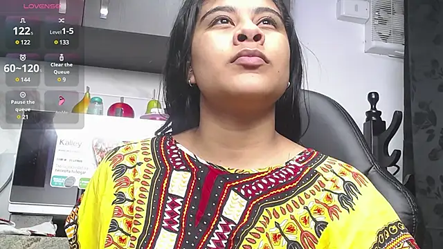 iniyalaboni online show from 12-06-24, 07:34