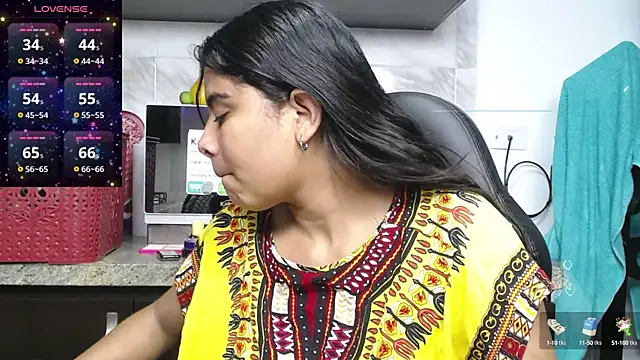 iniyalaboni online show from 12-10-24, 07:43