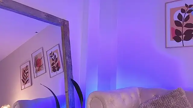 Snapshot of DahianaWalcott chatting on 02-04-26, 03:07 DahianaWalcott online show from 02-04-26, 03:07