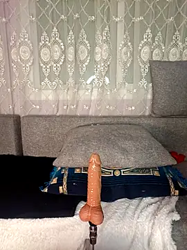 Cat Sharisa online show from 02-05-26, 09:47