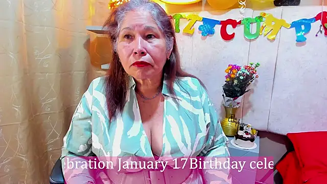 girl amada online show from 01-17-25, 12:31
