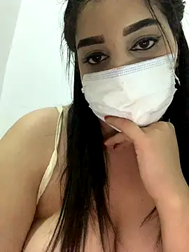 Miss-Soka online show from 11-30-25, 01:09