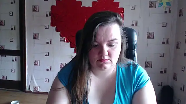 Snapshot of TasyaBigTTs chatting on 03-15-25, 11:08 TasyaBigTTs online show from 03-15-25, 11:08