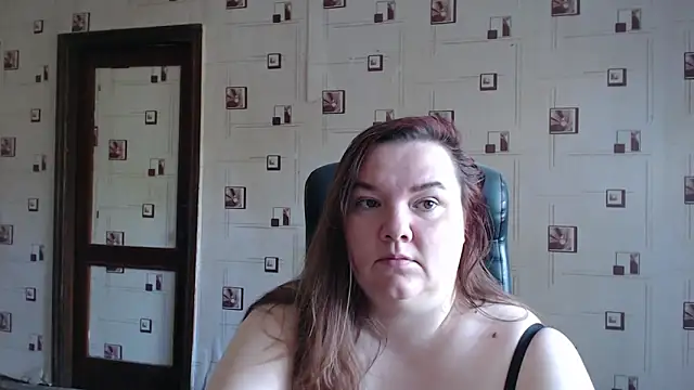 Snapshot of TasyaBigTTs chatting on 09-27-25, 09:36 TasyaBigTTs online show from 09-27-25, 09:36