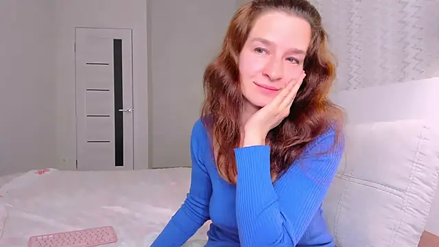 Snapshot of Clear_Angel chatting on 10-12-25, 02:10 Clear Angel online show from 10-12-25, 02:10