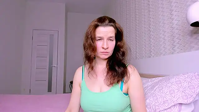 Snapshot of Clear_Angel chatting on 02-22-26, 08:29 Clear Angel online show from 02-22-26, 08:29