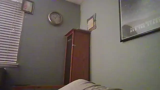 Snapshot of VanceFontaine chatting on 02-05-25, 05:09 VanceFontaine online show from 02-05-25, 05:09