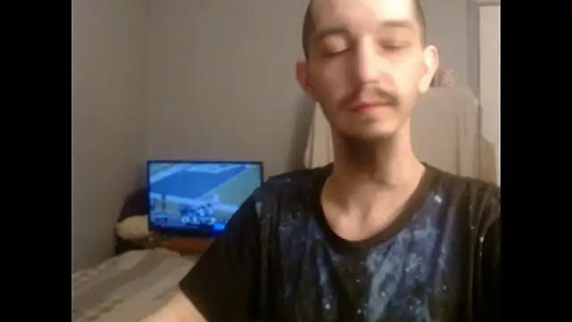 Snapshot of VanceFontaine chatting on 10-13-25, 04:45 VanceFontaine online show from 10-13-25, 04:45