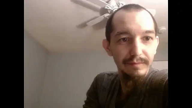 Snapshot of VanceFontaine chatting on 11-04-25, 01:05 VanceFontaine online show from 11-04-25, 01:05